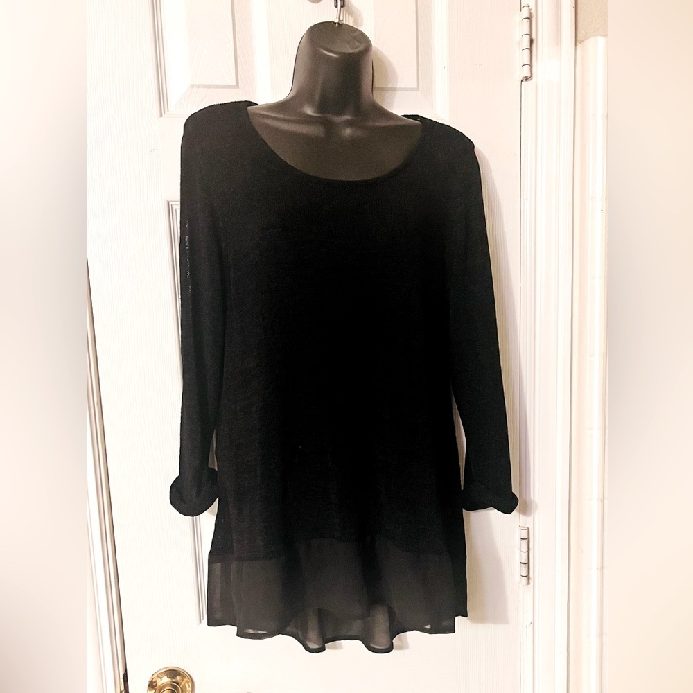 Nygard long sleeve top sheer bottom Size M